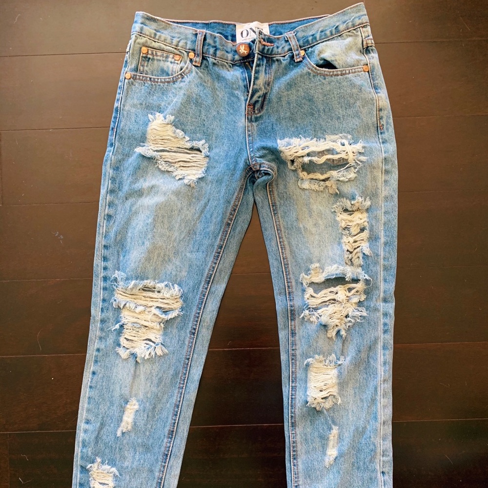One Teaspoon Distressed Awesome Baggies Jean